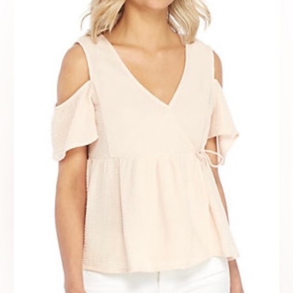Lucky Brand Women’s Cold Shoulder Top Size L - Picture 3 of 9